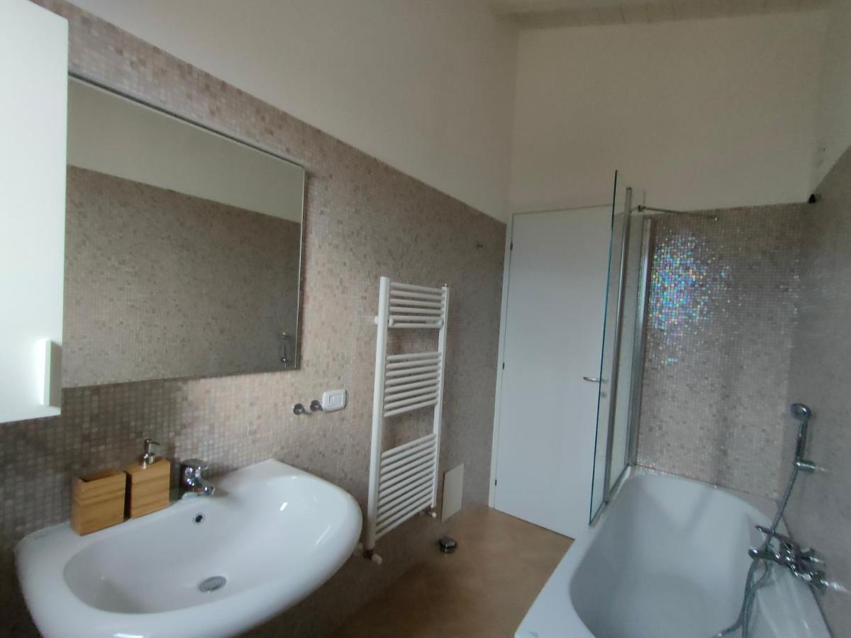 Iseolakerental - Casa Cuneo Коста Вольпино Экстерьер фото